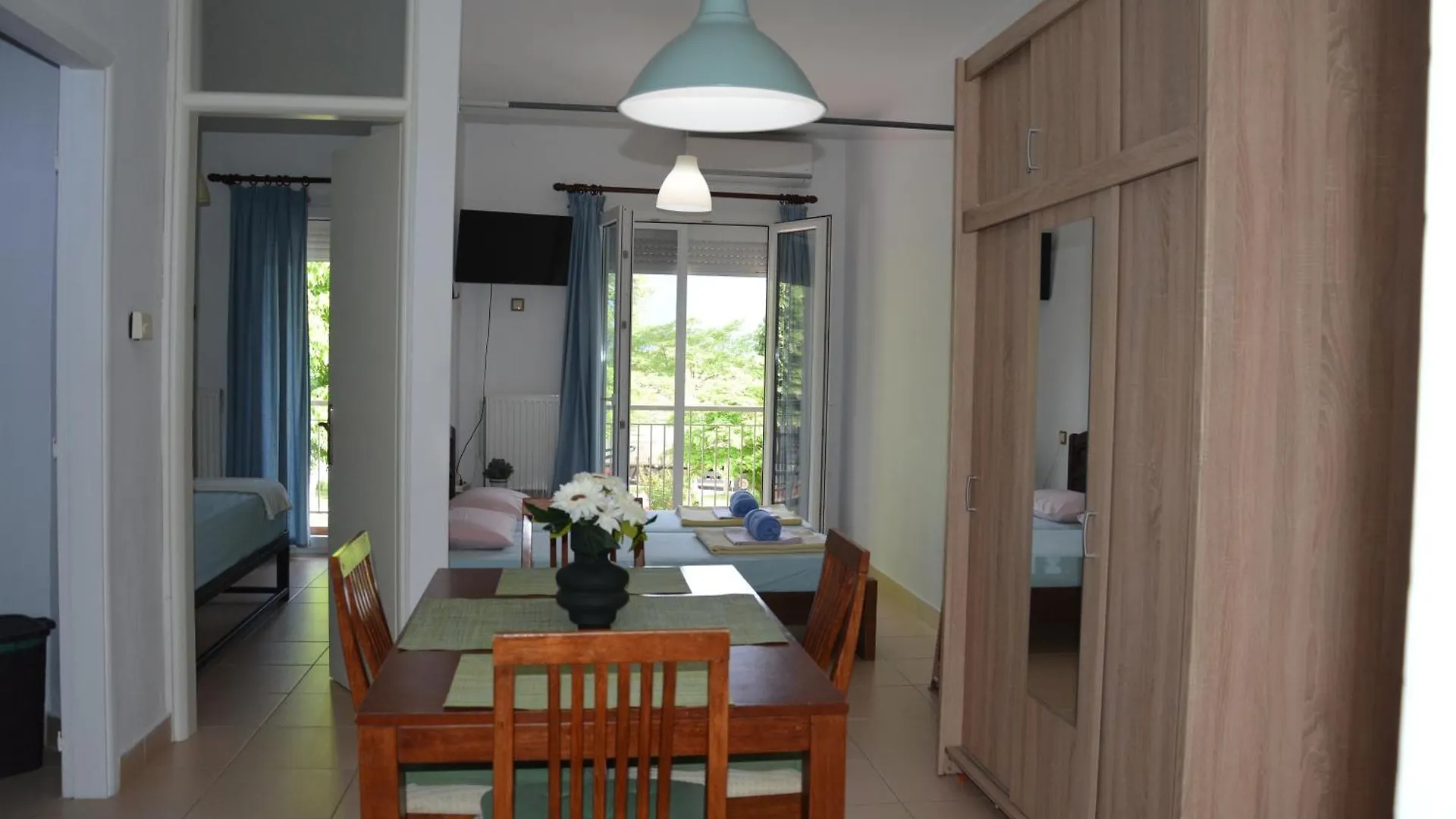 Dom wakacyjny Nakis Central Apartment Stavros